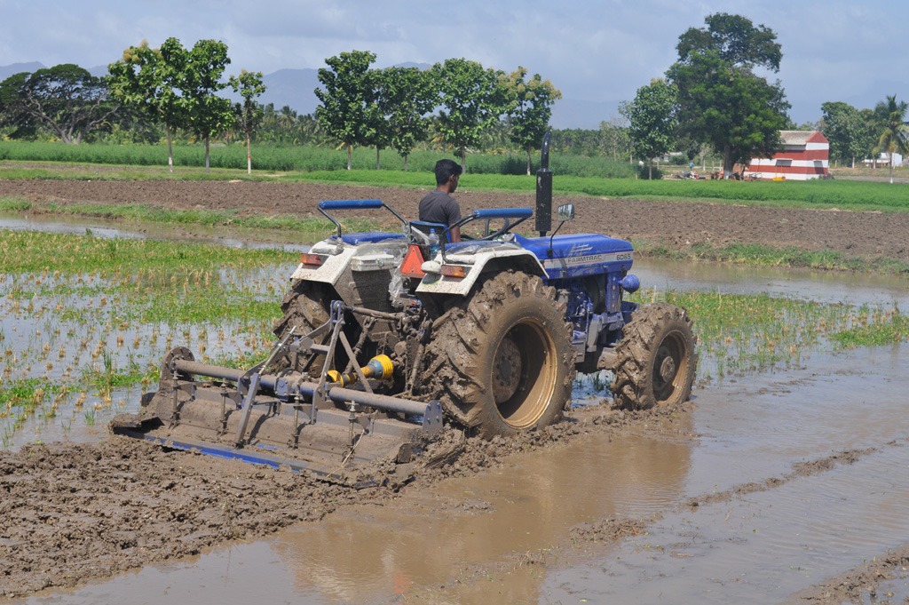 15.Tractor drawn puddling